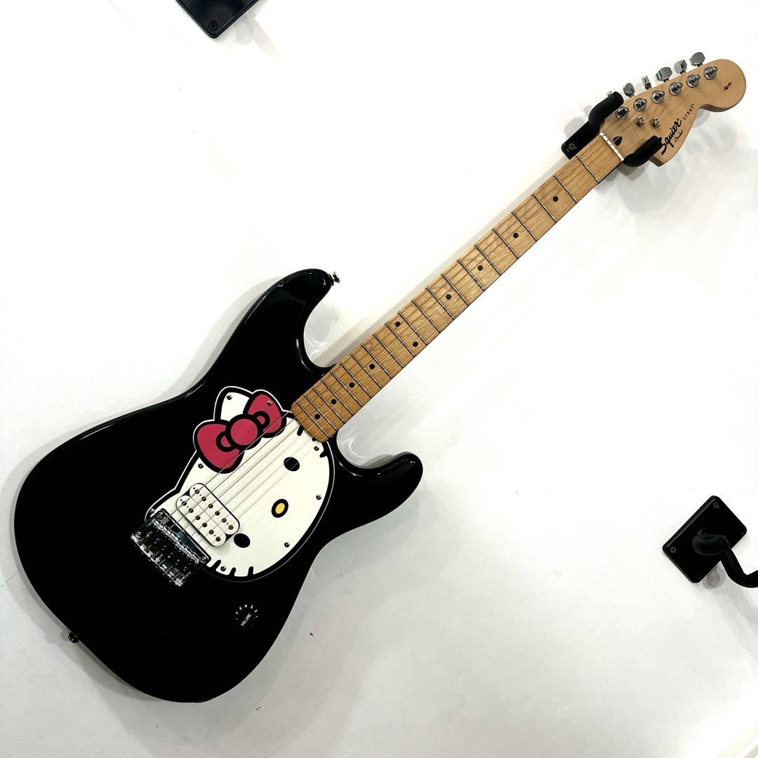 ハローキティ エレキギター ハローキティ 限定 ギター Squier ストラト 未使用 50周年モデル