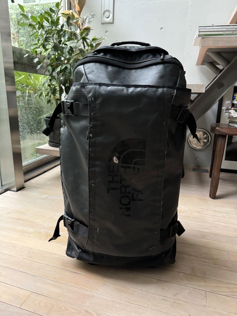 【大容量】THE NORTH FACE ローリングサンダー30 キャリーケース THE NORTH FACEのキャリーバッグは中身に合わせて形を変えられる