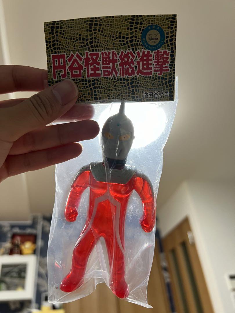 ウルトラセブン（ファイト版） クリアレッド 円谷怪獣総進撃