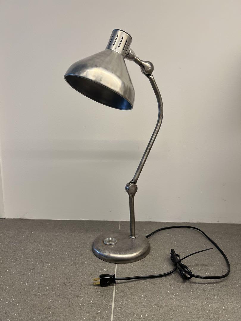 Charlotte Perriand シャルロットペリアン アトリエランプ