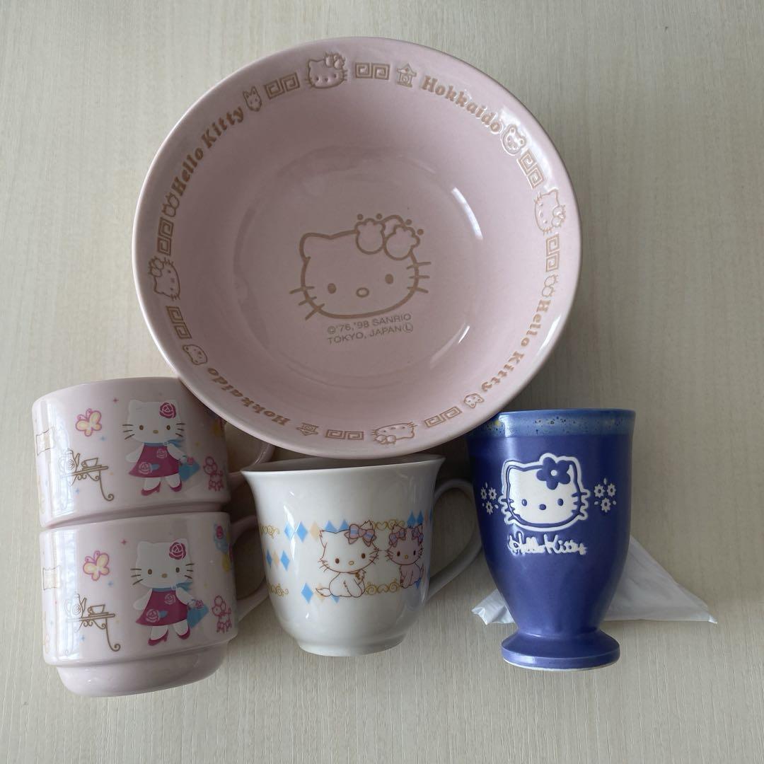 【未使用＊希少品】サンリオ　ハローキティ　「食器セット」　12点セット ハローキティ こども食器ギフトセット サンリオ 食器セット