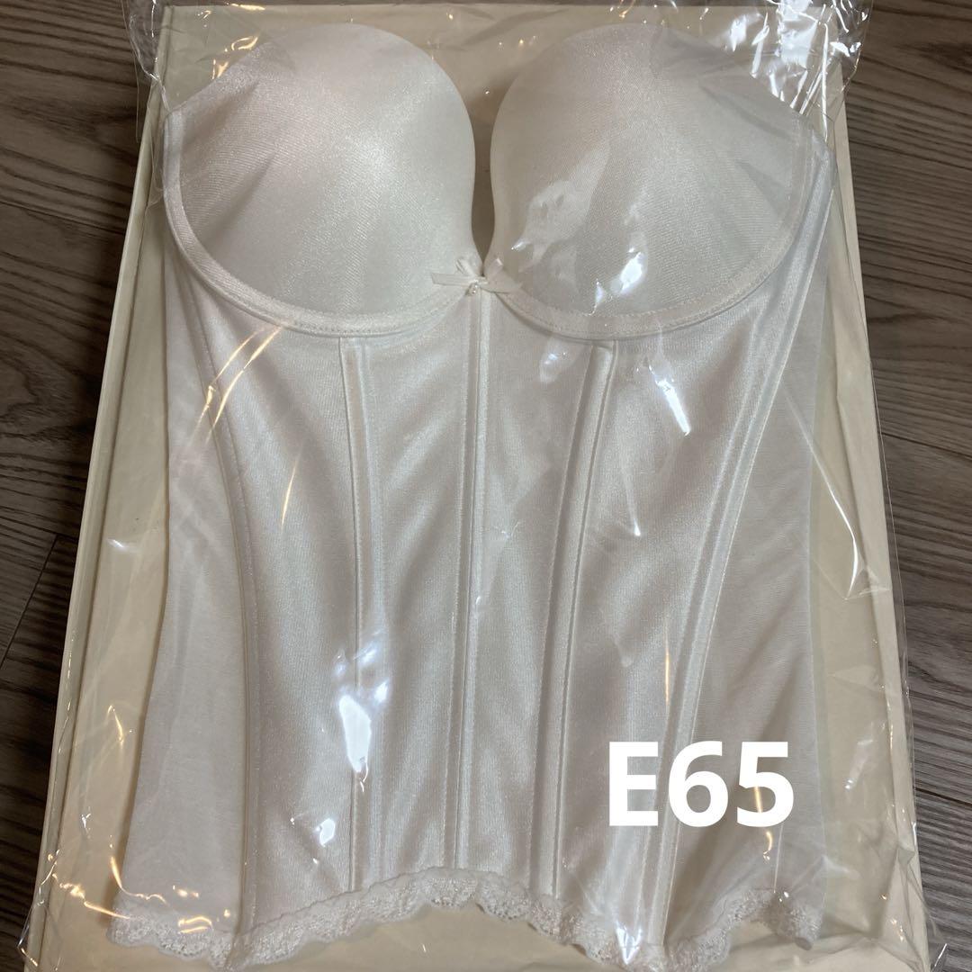 極美品✨クラウディアロングラインブラ ブライダルインナー　E65 ブライダルインナー ロングラインブラ E65 クラウディア the D