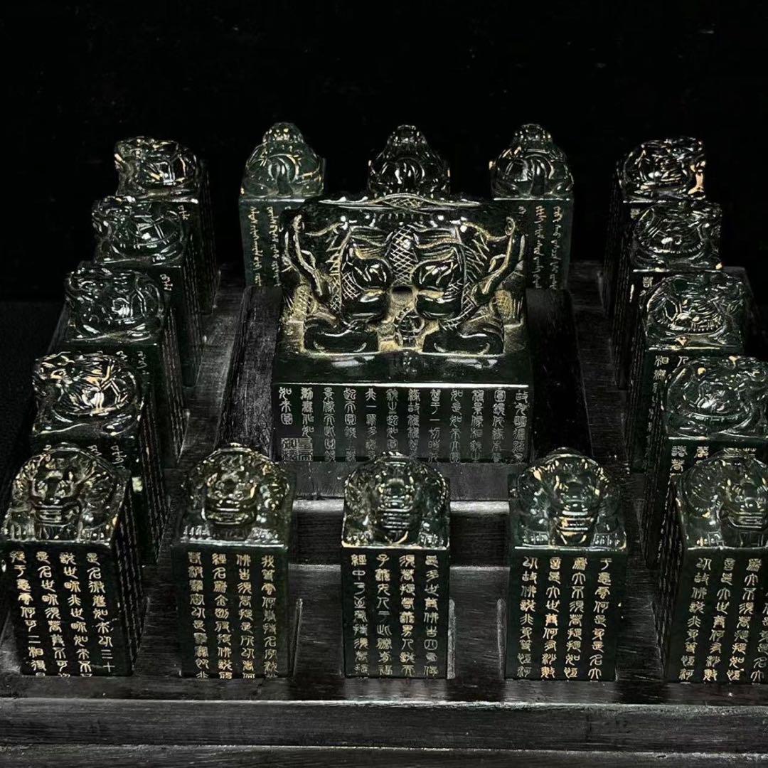 中国古美術 旧蔵 古彩山水風景人物紋 深口円形鑑賞盤 置物 賞物 文房具 極上品 中国古美術・墨和田玉極細工彫刻・青玉印鑑セット・開運