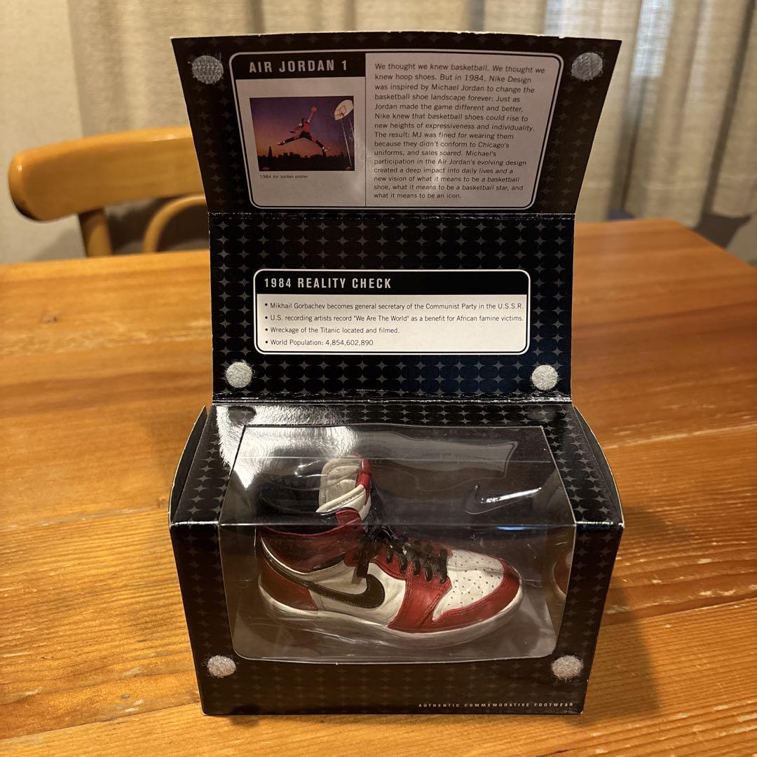 限定 NIKE AIR JORDAN 1 オフィシャルミニチュアフィギュア