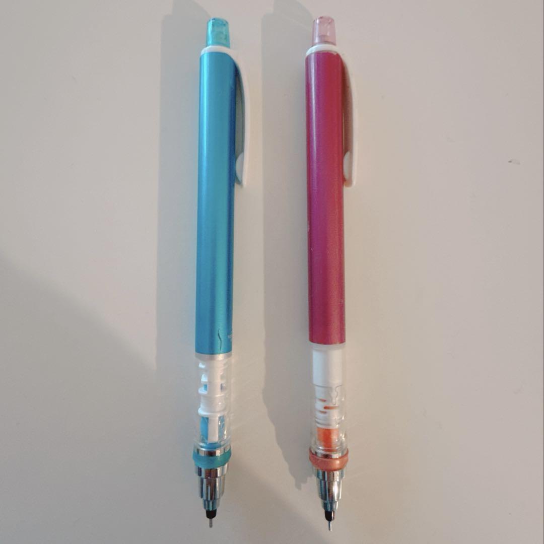 KURU TOGAシャープペンシル2本セット（uni KURUTOGA Wood 0.5mm