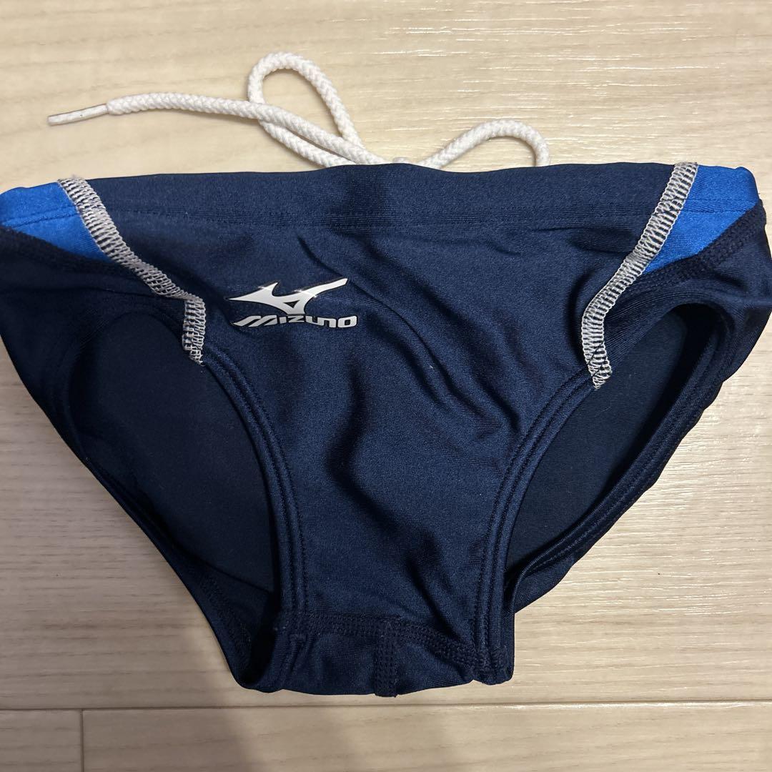 イトマンスイミングスクール　指定水着とキャップ　特習クラス　成人サイズ　競パン 新品未使用】イトマン スイミングスクール 特習クラス 指定水着