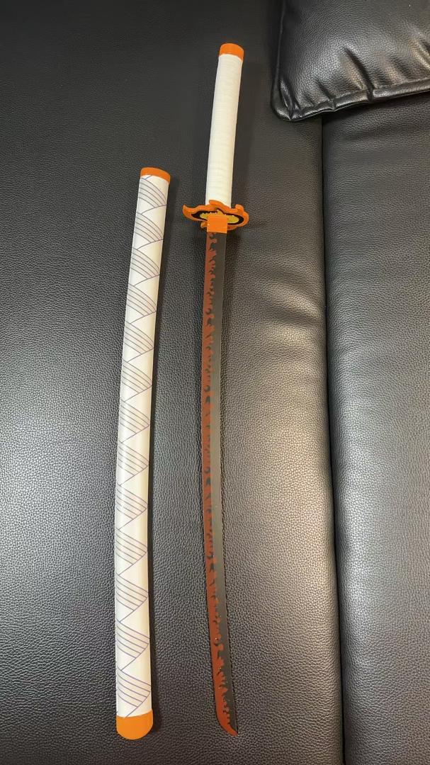 煉獄 武具 装飾　美術刀　　模擬刀 Amazon.co.jp: 鬼滅の刃 ベルト付き 煉獄杏寿郎 木製模造刀 剣