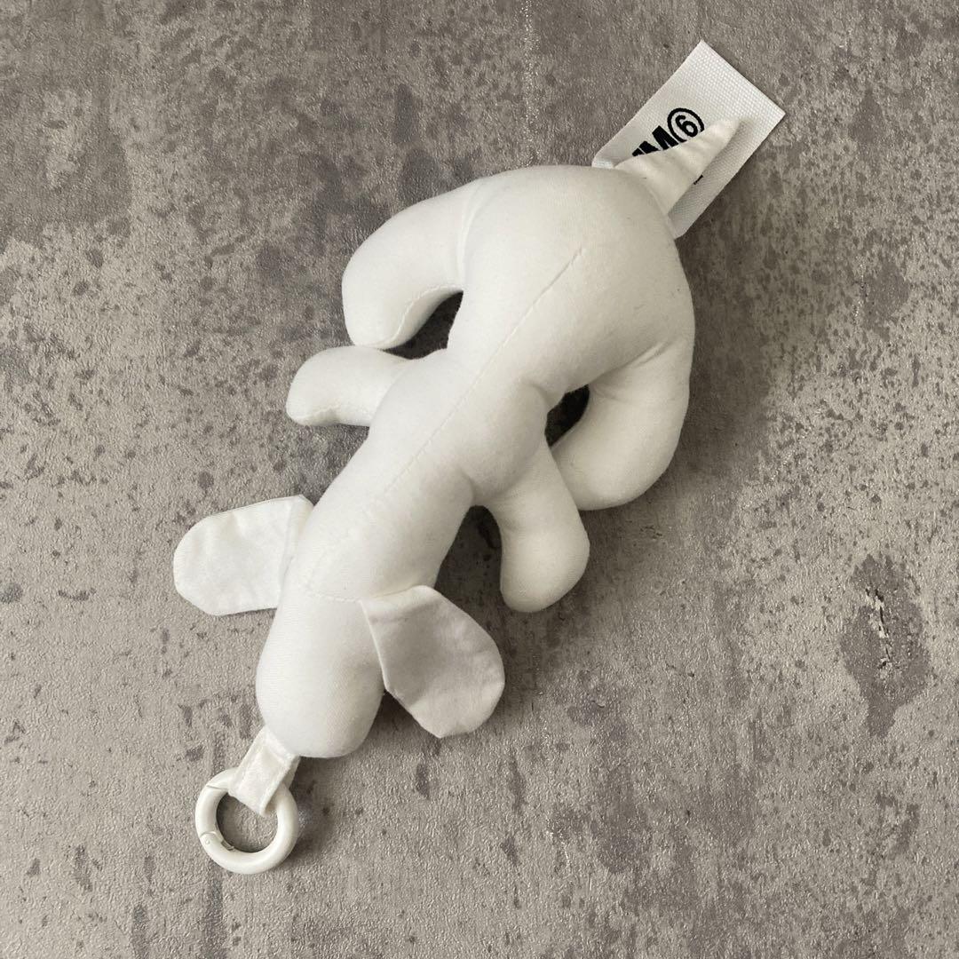 小物 MM6 Maison Margiela Paded Dog Key ring MM6 MAISON MARGIELA WHITE PADDED DOG KEYCHAIN |… | Noihsaf