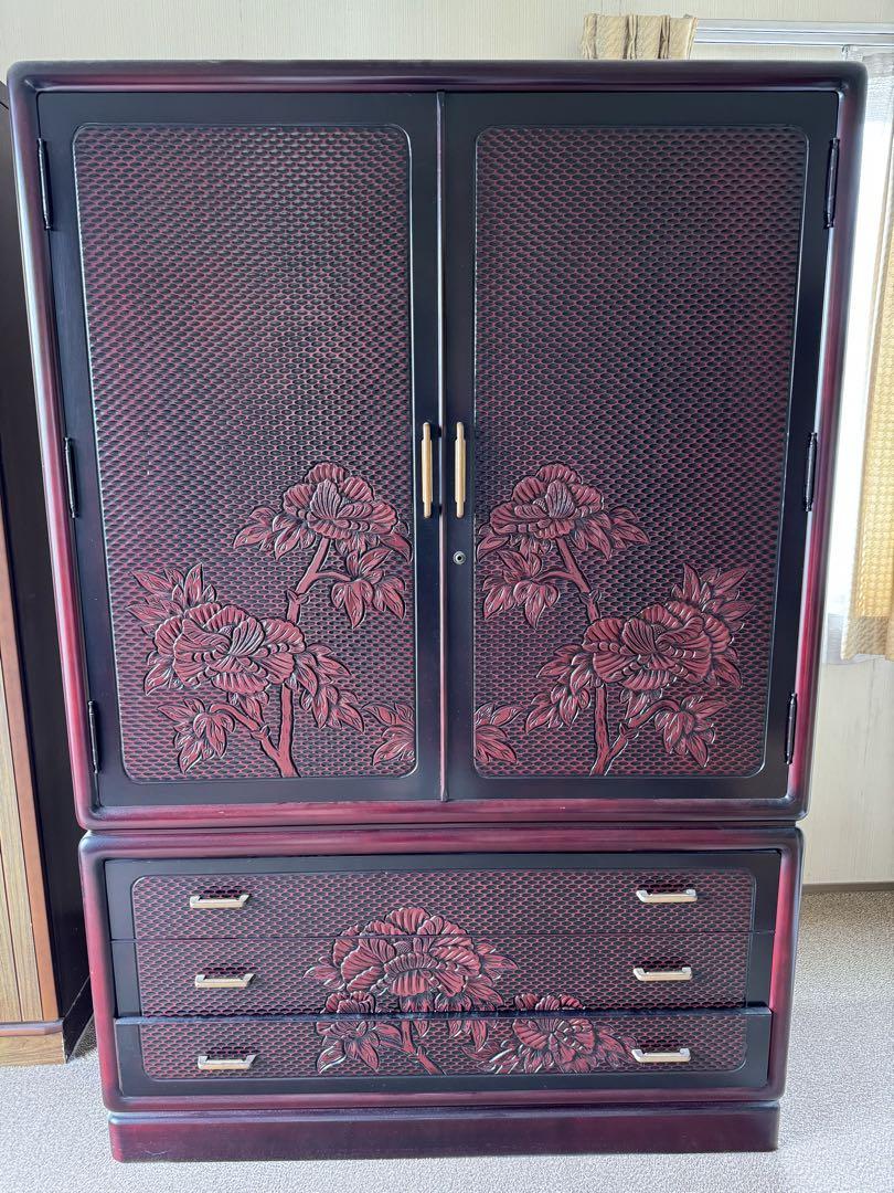 花彫刻の木製箪笥 鎌倉彫 鎌倉彫のタンスが入荷しました！｜2023年08月03日｜リサイクル