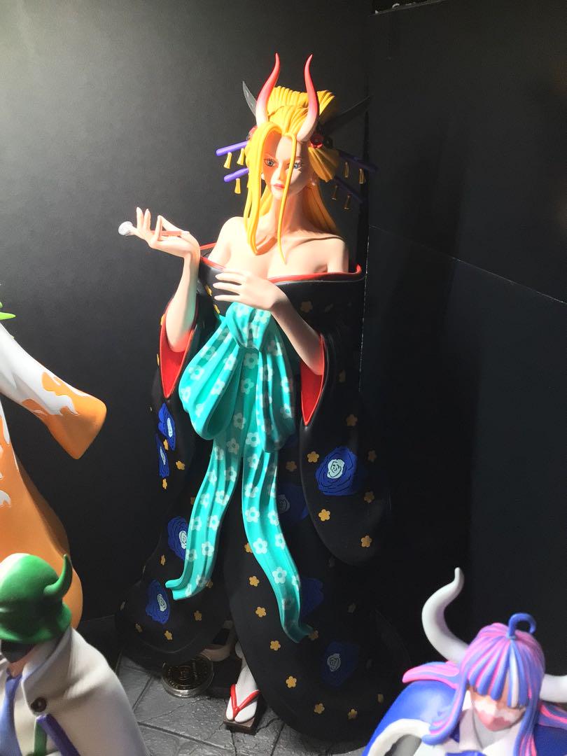ワンピースフィギュア ブラックマリア popサイズ ガレージキット