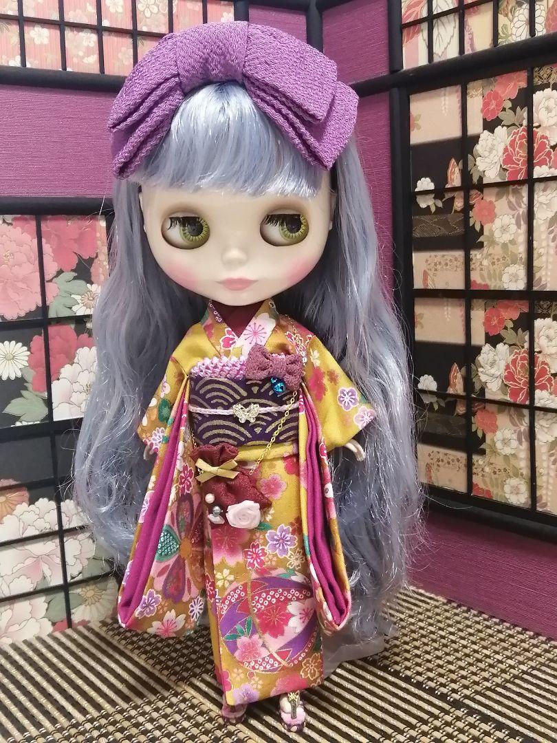 【夢人夜呉服店】ブライス　着物　振袖　お正月　リボンカチューシャのお着物セット 夢人夜呉服店】ブライス 着物 振袖 リボンカチューシャのお着物