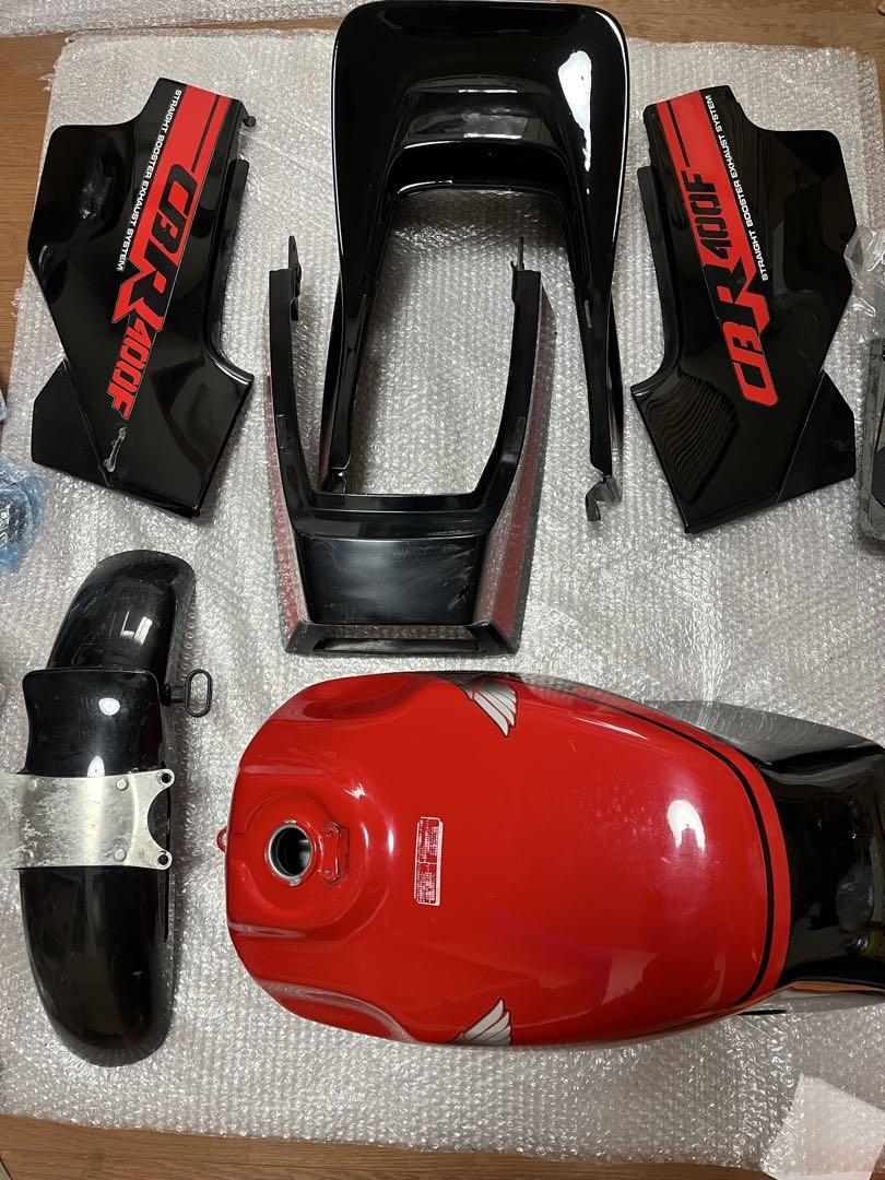 CBR400F 外装　外装セット　タンク　サイドカバー　フェンダー　テールカウル CBR400F 2型 赤黒 外装 外装セット フェンダー タンク サイド