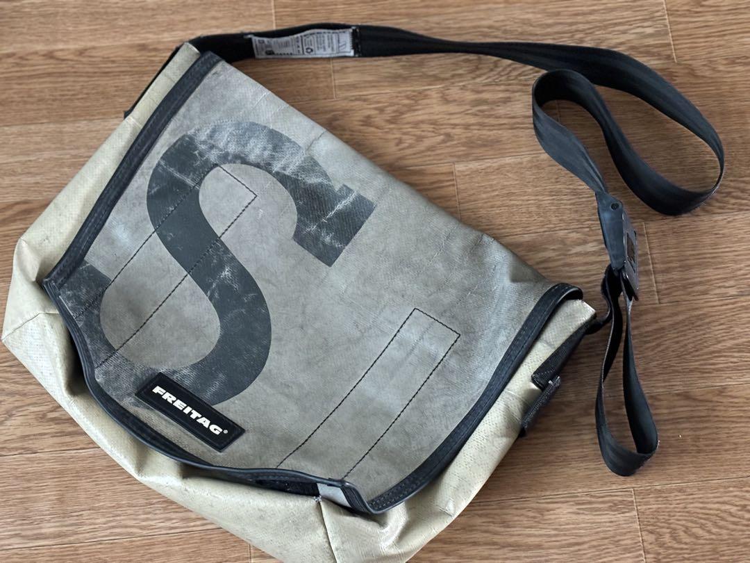 FREITAG フライターグ ラージメッセンジャーバッグ シルバー/ブルー FREITAG フライターグ ラージメッセンジャーバッグ シルバー/ブルー