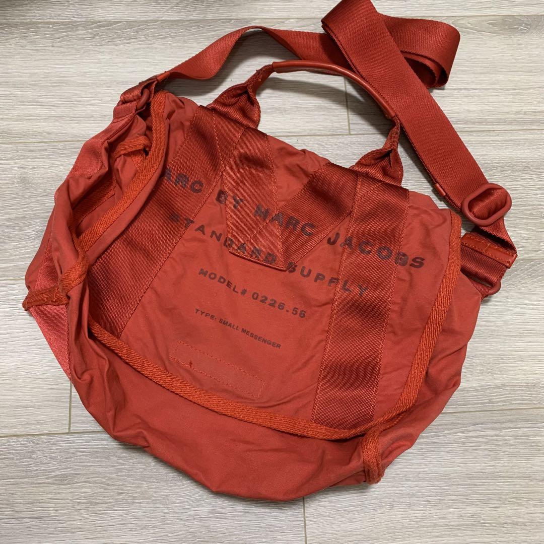 MARC BY MARC JACOBS マークジェイコブス メッセンジャーバッグ マークバイマークジェイコブス メッセンジャーバッグ