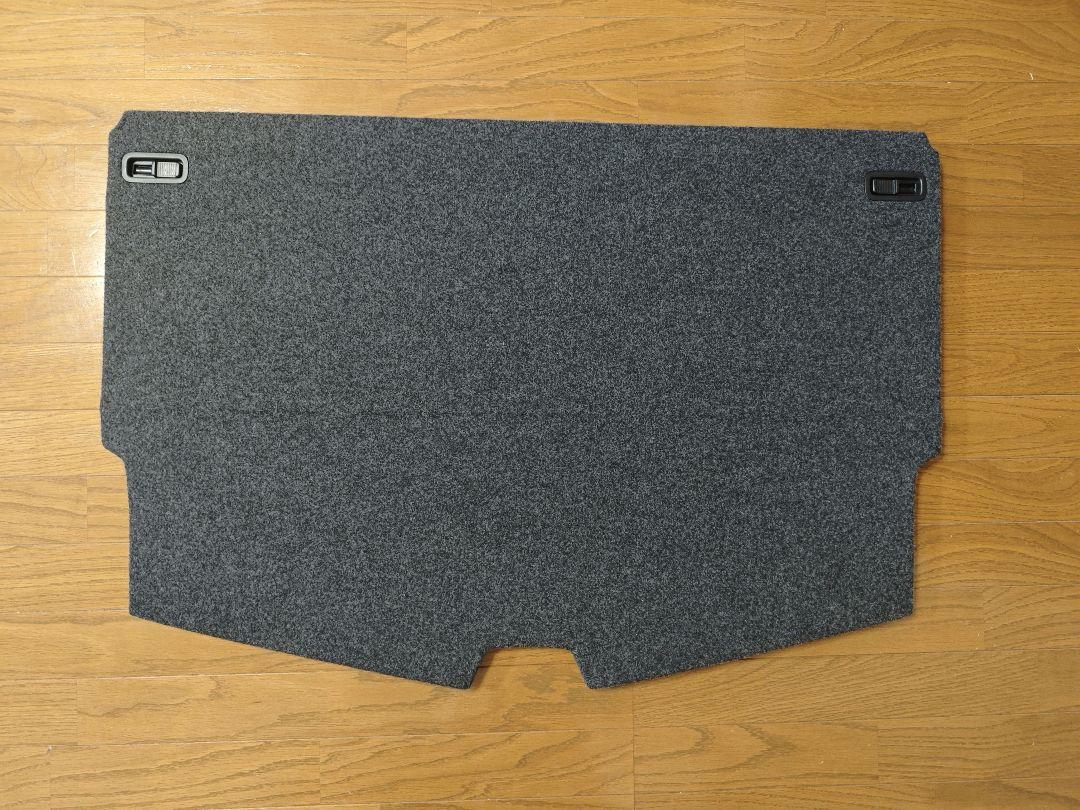 日産ノート ラゲッジボード！