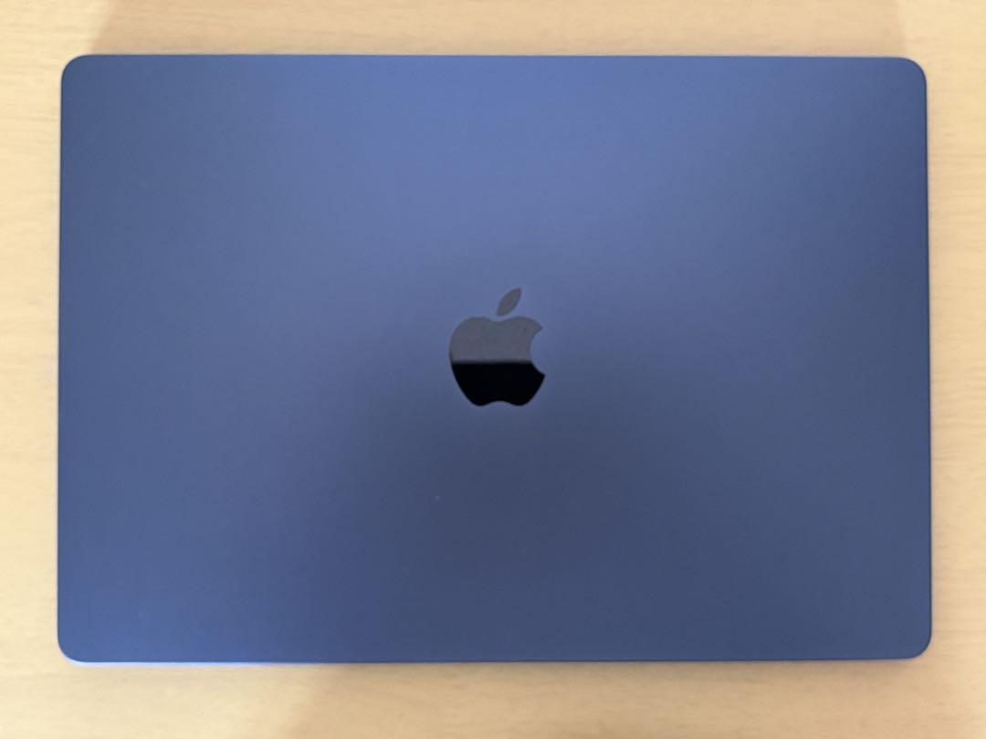美品　Apple MacBook Air M3 ミッドナイト Refurbished 13-inch MacBook Air Apple M3 Chip with 8‑Core