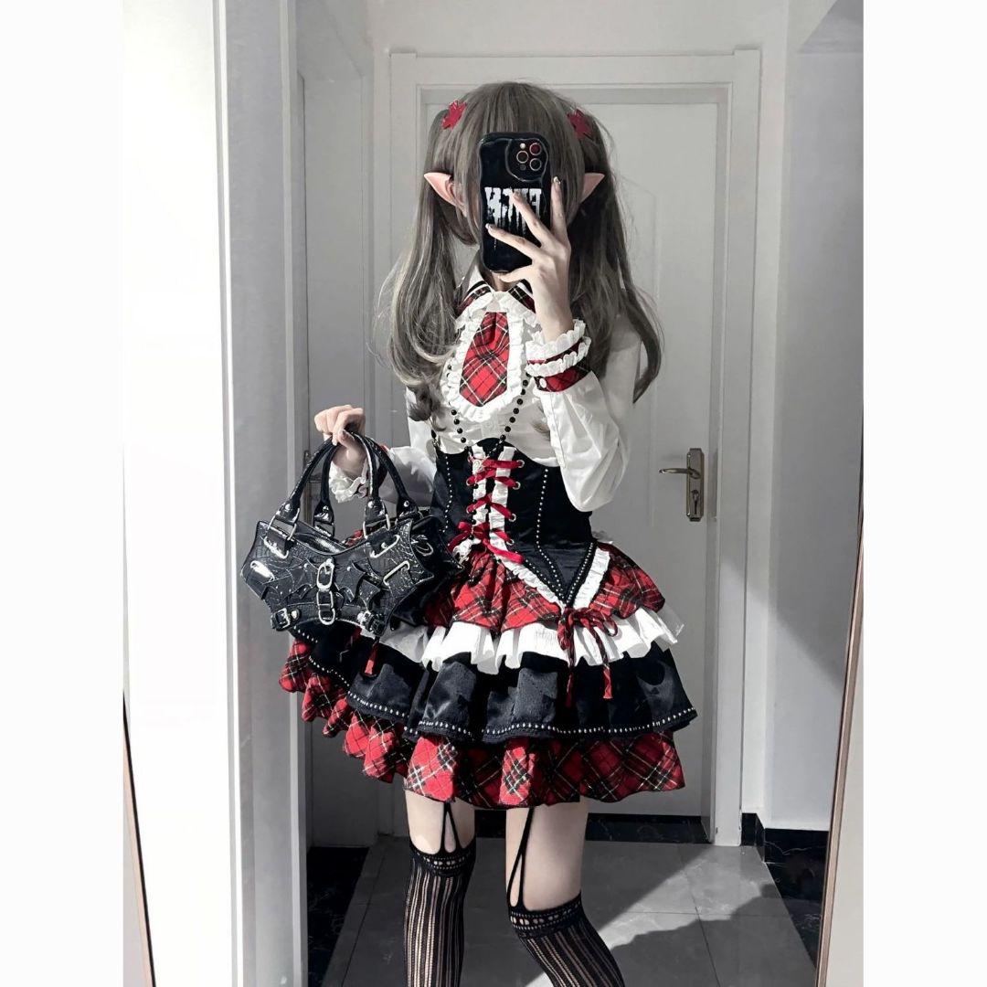 ゴスロリ・ロリータ　mad punks 黒シャツと赤チェックウサ耳ドレス ゴスロリ ロリータ ドレス 赤、黒 サイズM ワンピース