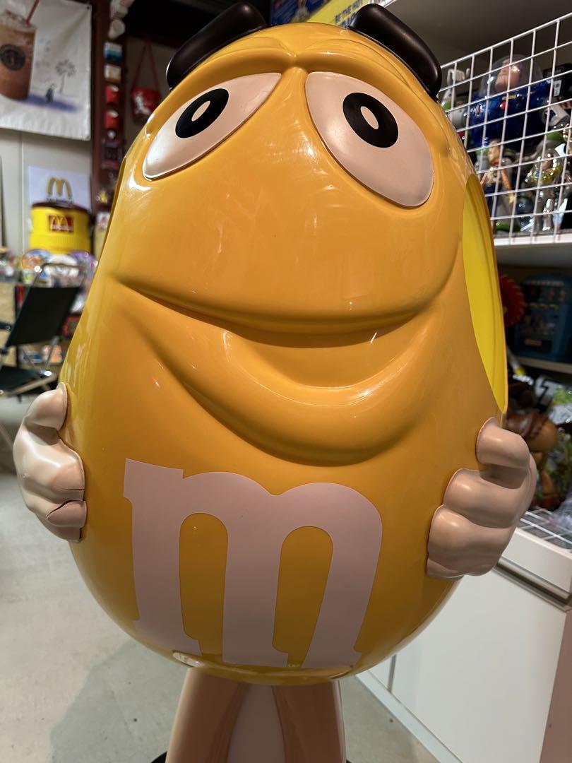 げんちゃん　 M&M's イエロー　ディスプレイ げんちゃん様 専用 M&M's イエロー ディスプレイ