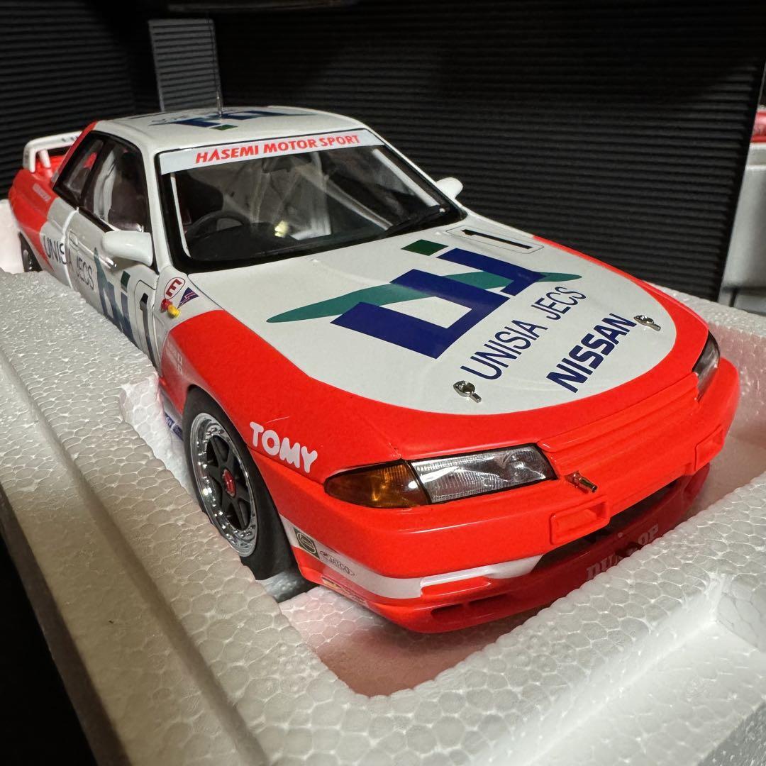 未展示品 オートアート 1/18 スカイライン GT-R R32 グループA