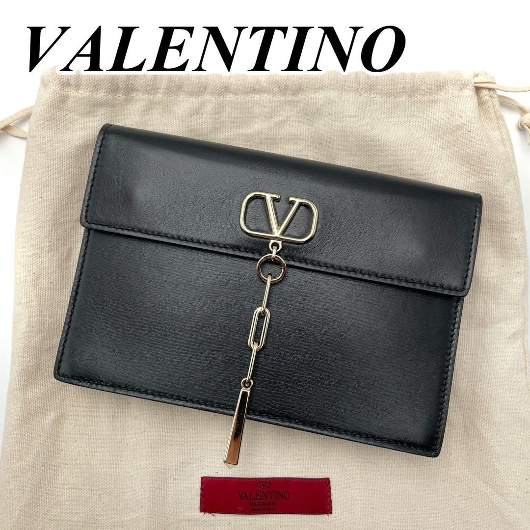 VALENTINO クラッチウォレット セカンドバッグ Vロゴ チェーン レザー VALENTINO クラッチウォレット セカンドバッグ Vロゴ チェーン