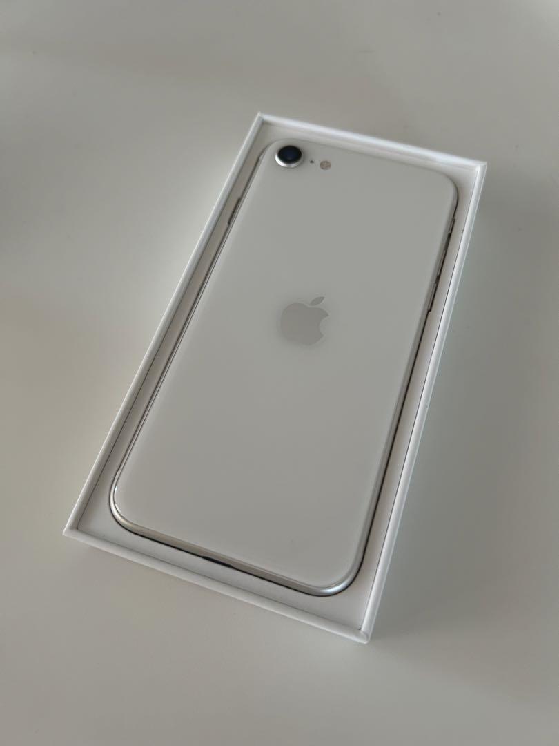 iPhone SE3 64GB 84% ほぼ新品未使用！（Apple バッテリー80