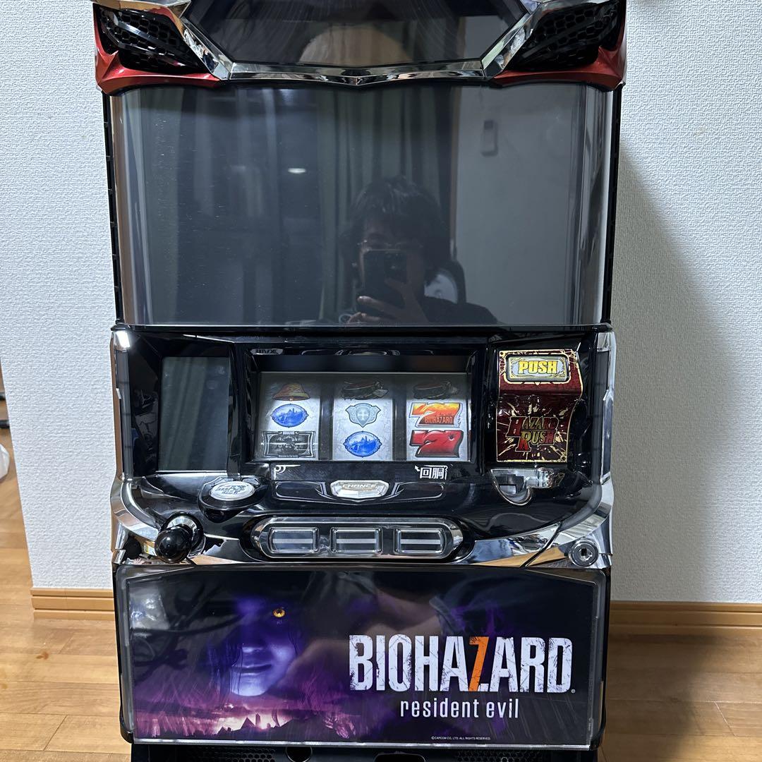 パチスロ実機　Sバイオハザード7XE 実機 51JdydukKHL._UF350,350_QL50_.jpg
