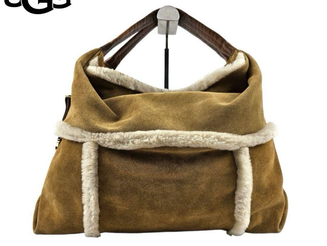UGGモコモコクロスボディバッグ UGGモコモコクロスボディバッグ