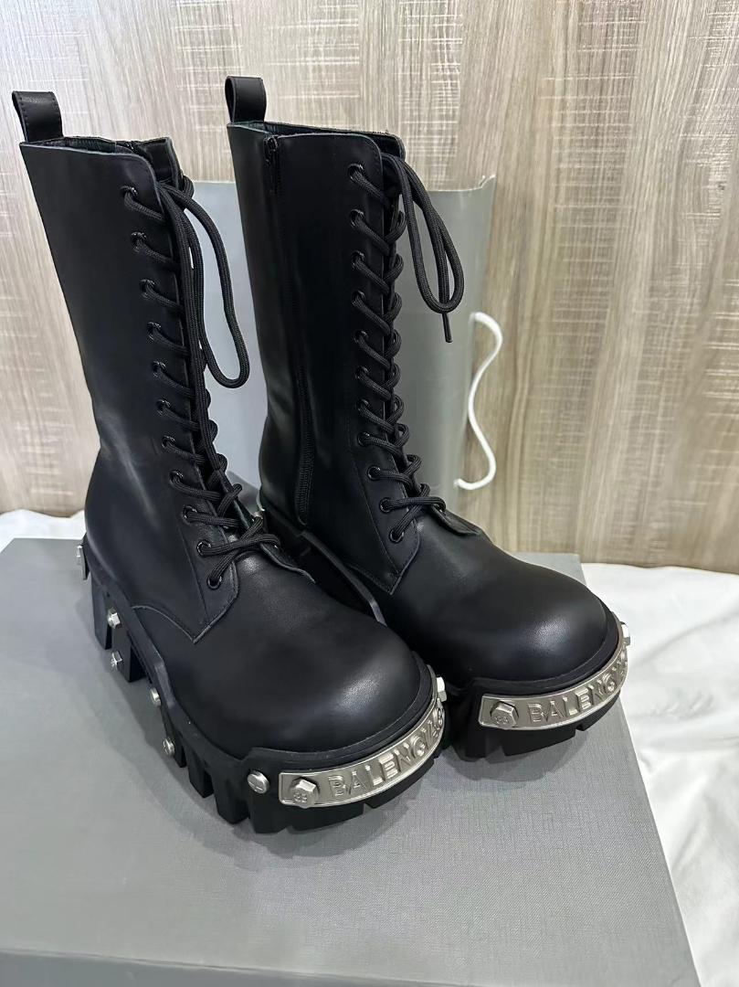今月限定　balenciaga bulldozer 43 Balenciaga Bulldozer Lace-Up Boots | Saks Fifth Avenue
