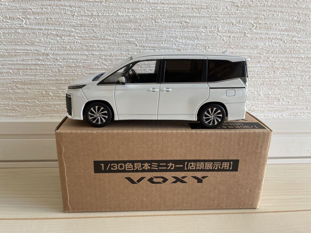 トヨタ TOYOTA VOXY ヴォクシー ミニカー（トヨタ ヴォクシー