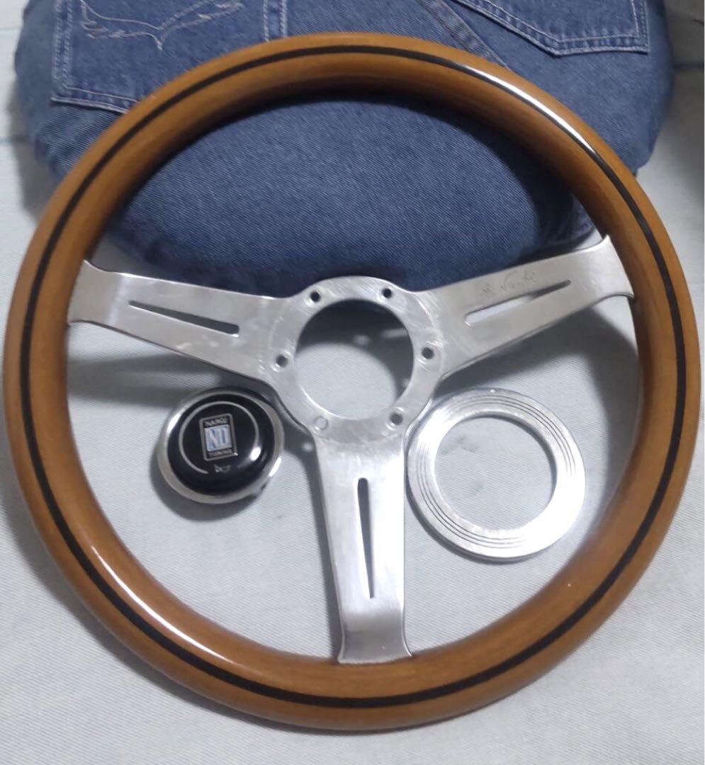 ナルディ NARDI ステアリング ホーンボタン 取り付け用ボルト付き