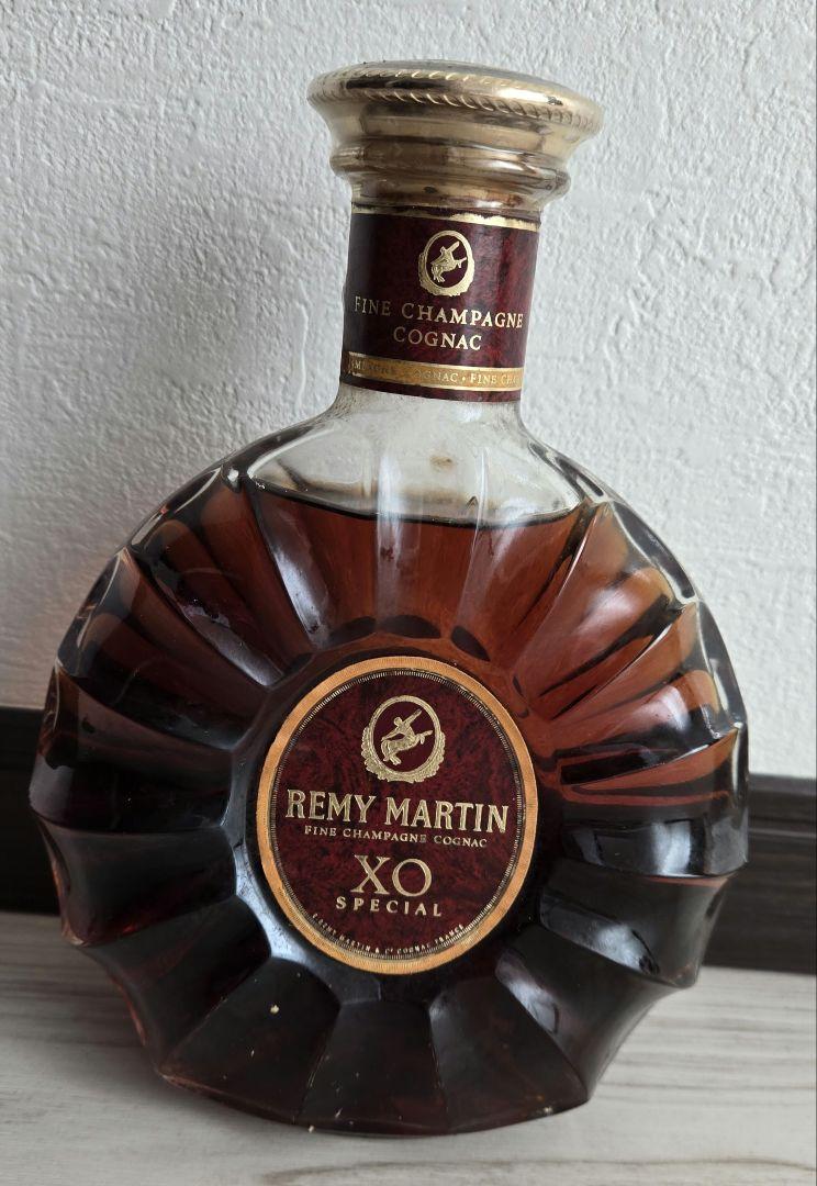 REMY MARTIN XO SPECIAL コニャック700ml レミーマルタン (REMY MARTIN) コニャック 700ml セントーXO 未