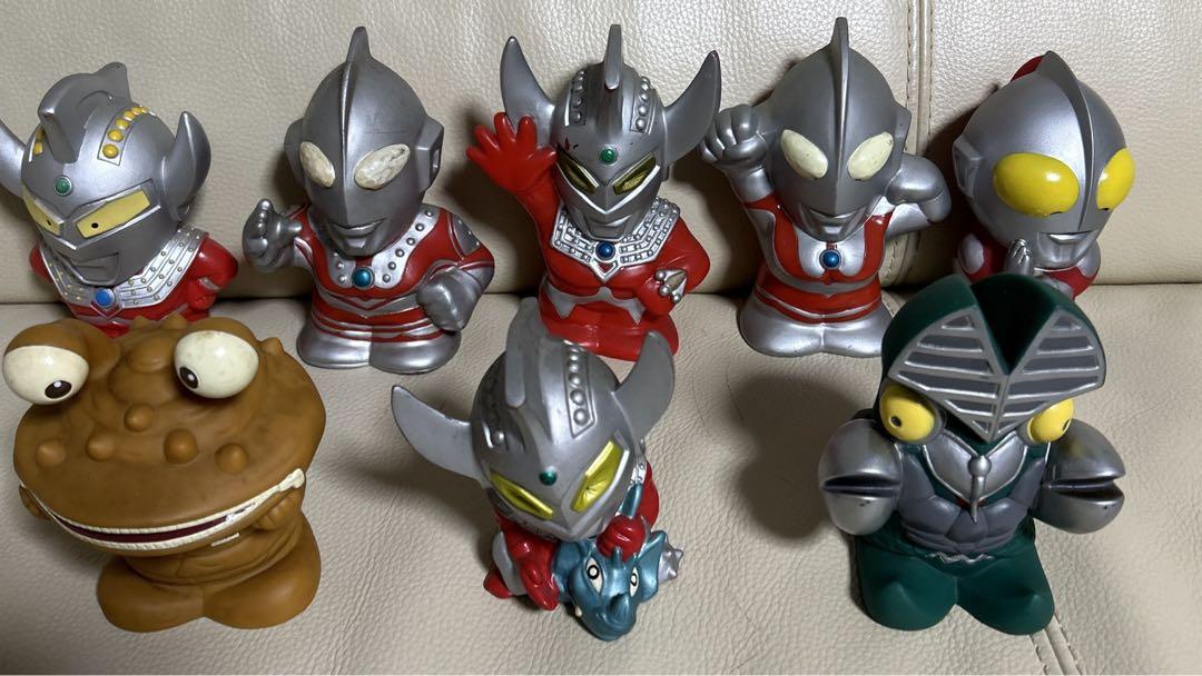 ウルトラマン　怪獣　消しゴムフィギュア　カネゴン　バルタン星人　21個セット Amazon.co.jp: ウルトラ 怪獣解剖図鑑 エレキング カネゴン