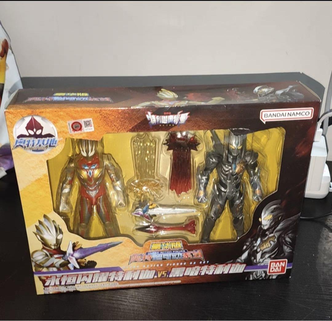 ウルトラアクションフィギュア ウルトラマントリガー 豪華版 Amazon.co.jp: ウルトラマン ウルトラアクションフィギュア