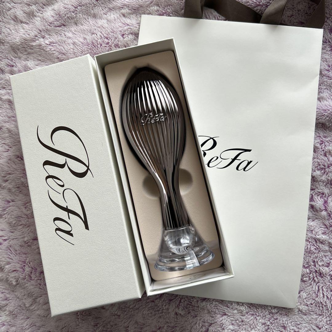 【新品未使用】ReFa リファ エールブラシレイ　ブラック　ラッピング箱入り ReFaプレミアムラッピングセット】リファエールブラシレイ