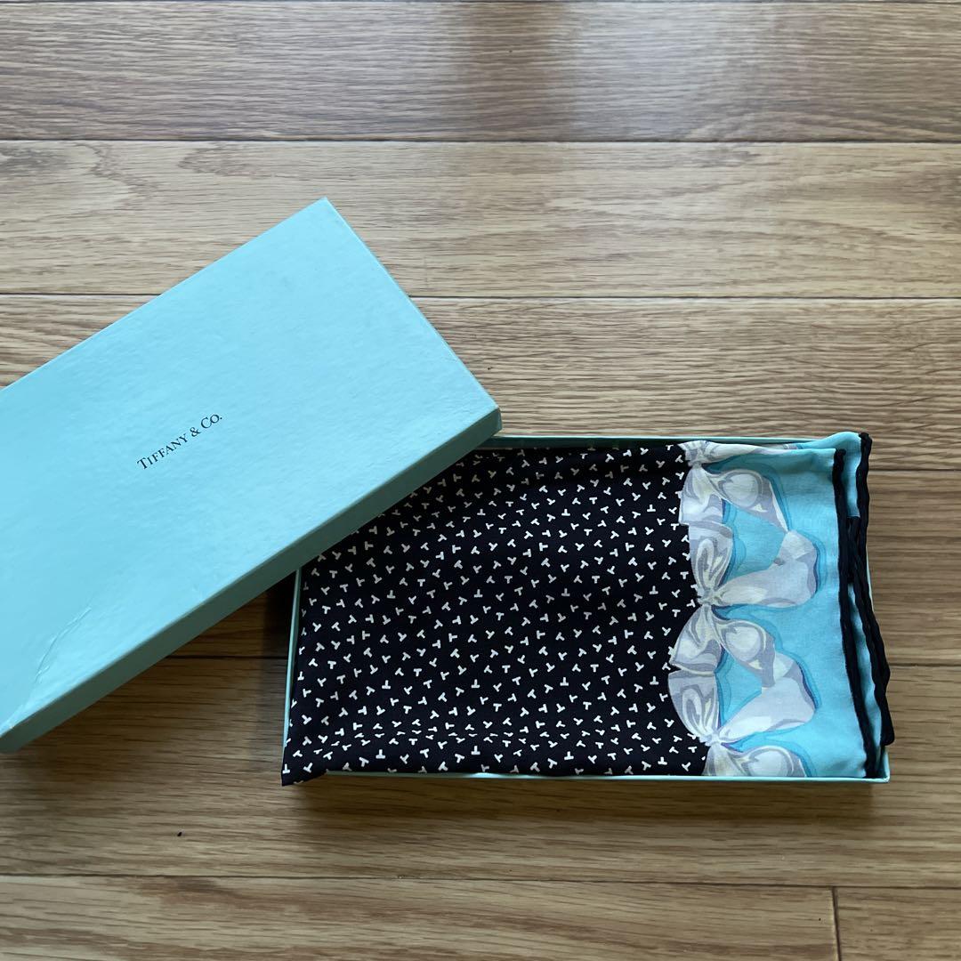 未使用美品Tiffany ブルー　リボン　ティファニー　ストール　スカーフ　大判 未使用美品Tiffany ブルー リボン ティファニー ストール