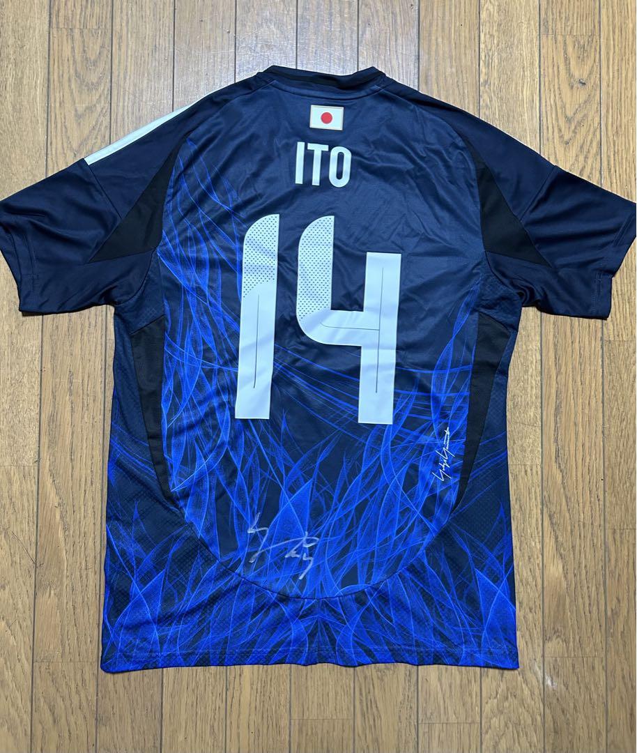 伊東純也 サイン入り ユニフォーム Yahoo!オークション - サッカー日本代表 伊東純也 直筆サイン