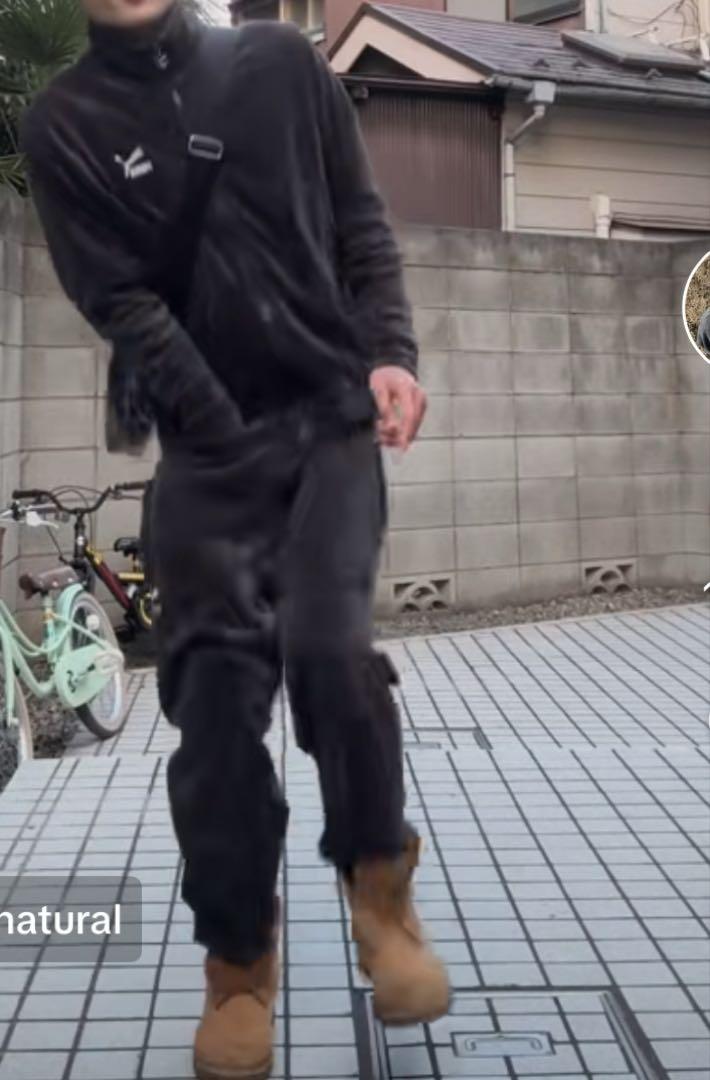 のりのり様◆プーマ【L相当】ベロアジャージ上下セット ブランドロゴ　おしゃれ 楽天市場】プーマ ジャージ ベロアの通販