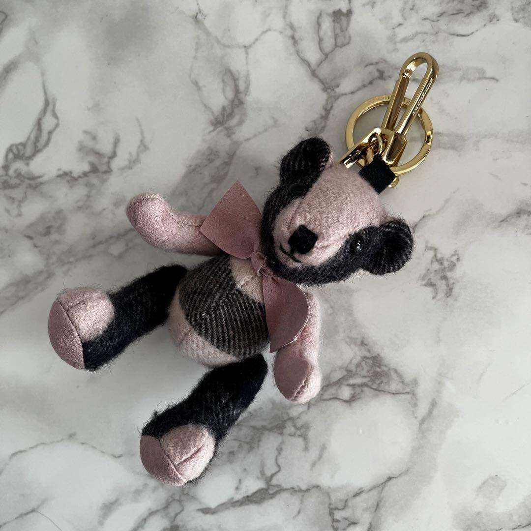 新品 Burberry バーバリー ベア キーリング付き キーホルダー 新品 Burberry バーバリー ベア キーリング付き キーホルダー