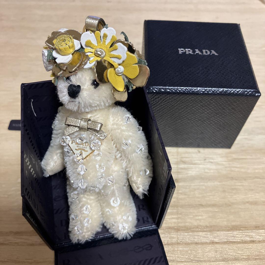プラダ くま キーホルダー 未使用 （PRADA プラダ クマ モチーフ