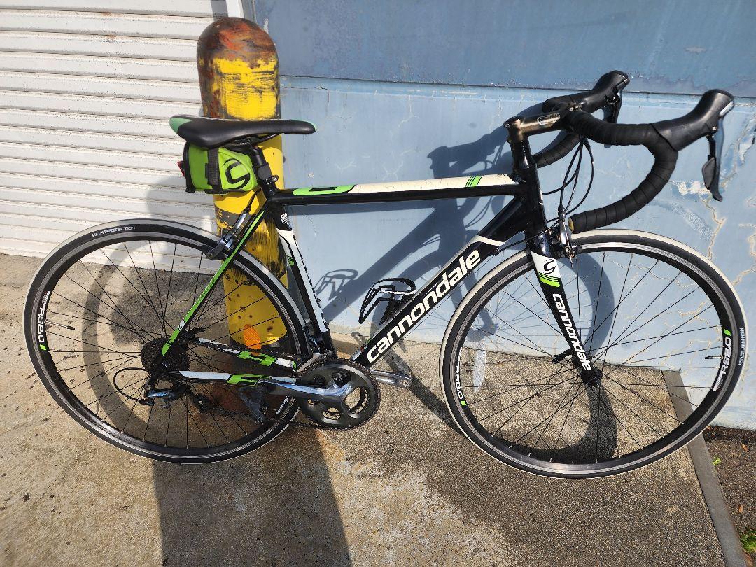 今週限定 札幌引き取り優先 Cannondale CAAD8 ロードバイク 今週限定 札幌引き取り優先 Cannondale CAAD8 ロードバイク