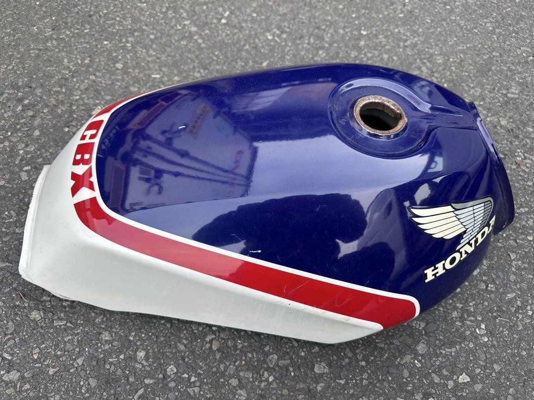 CB750 RC42 cbx限定カラー　タンク　新品　未使用品 Yahoo!オークション -「cb750 cbxカラー」の落札相場・落札価格