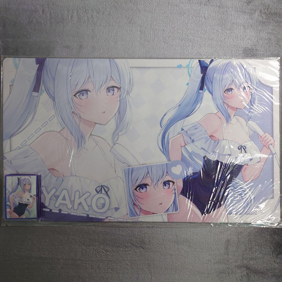 サンパン　ブルーアーカイブ　スリーブ　プレイマット　水着ミヤコ　B ブルーアーカイブ 月雪ミヤコ 水着 スリーブ プレイマット EATOS