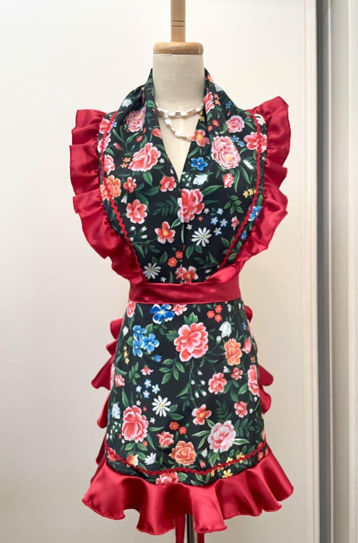 フラメンコ衣装 エプロン・ピキージョ 花柄×赤サテン