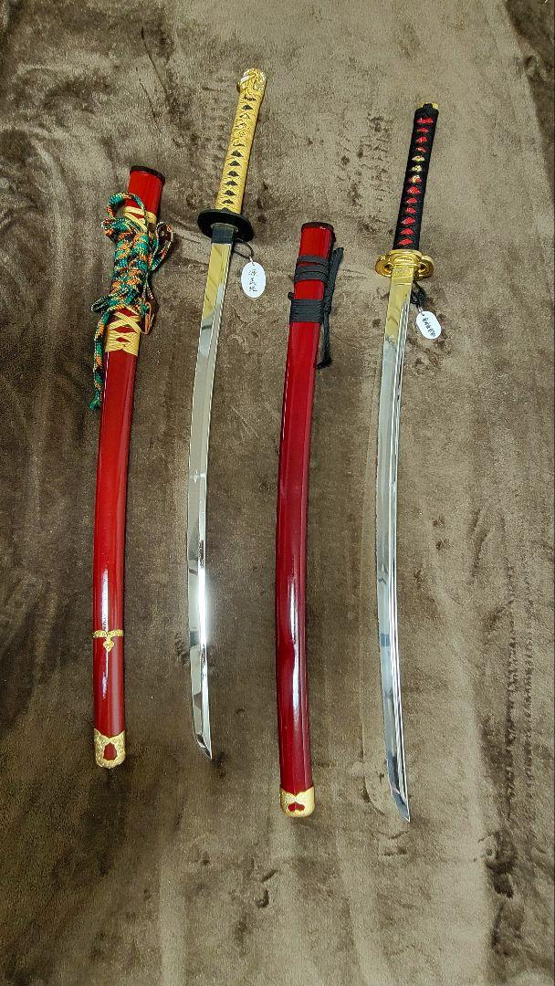 模造刀 日本刀 武具 龍彫刃 のたれ刃紋 居合刀 2本セット 太刀脇差（B06） 模造刀 日本刀 武具 龍彫刃 のたれ刃紋 居合刀 2本セット 太刀