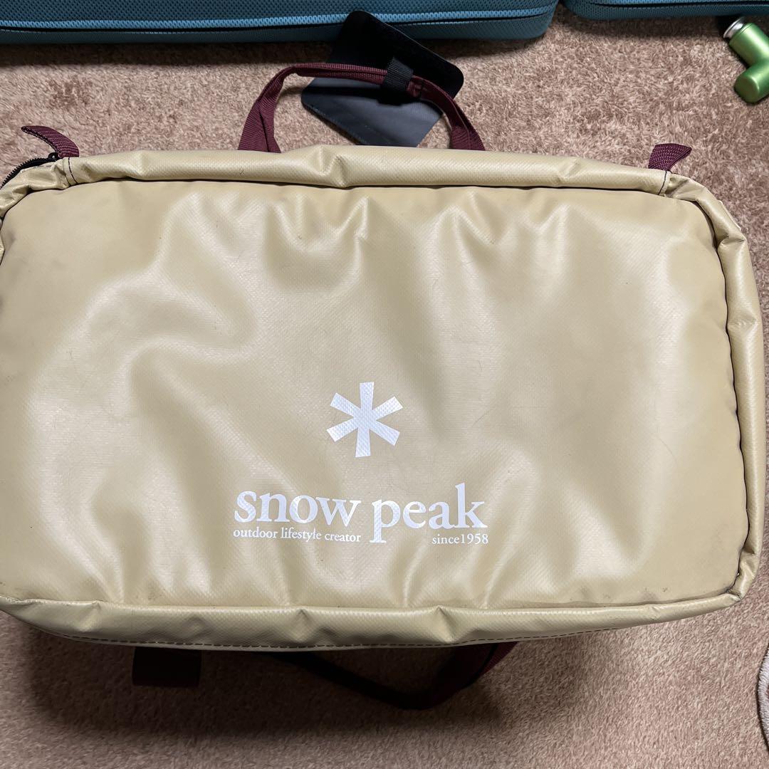 Snow Peak - シアトルスポーツ　ソフトクーラー 僕がオススメするスノーピークのソフトクーラー18Lと38Lの大き