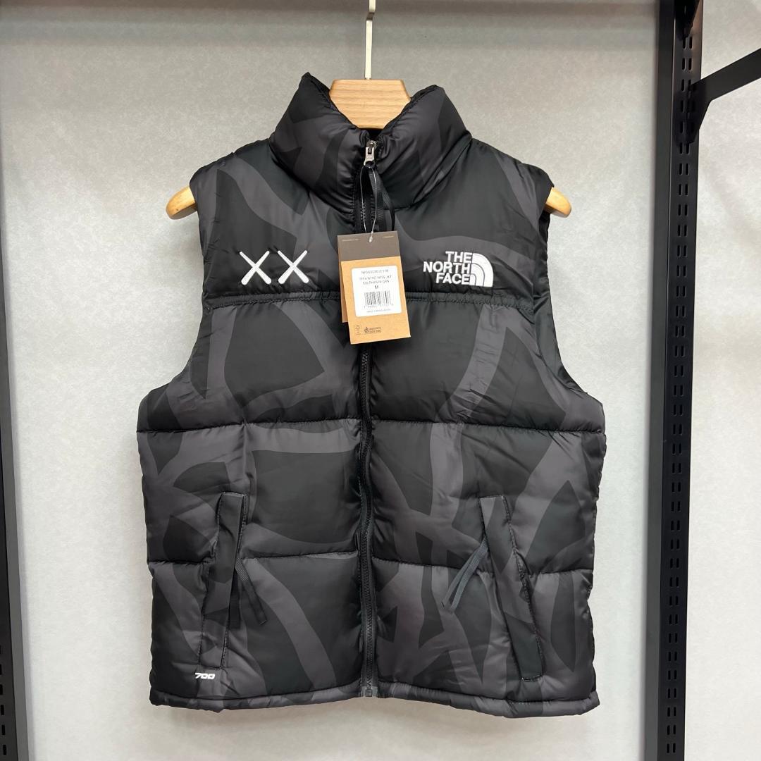 NORTH FACEノースフェイスのベスト男女兼用ジョイントモデル ブラックL NORTH たどっ FACEノースフェイスのベスト男女兼用ジョイント