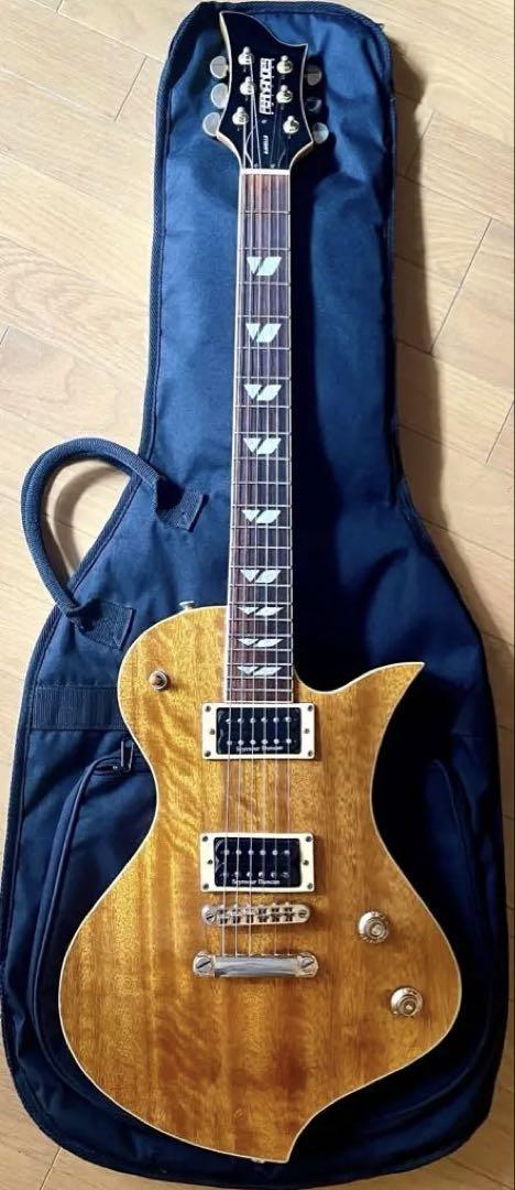 Fernandes Ravelle Deluxe Korina （Electric Guitar FERNANDES
