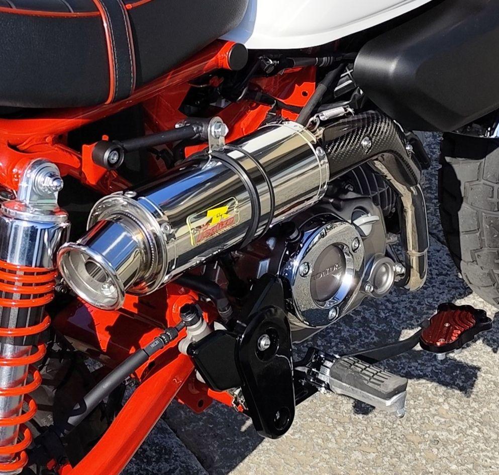 早いもの勝ち！モノグラム マフラー ZX 25R フルチタン メガホン フルエキゾーストマフラー - YouTube