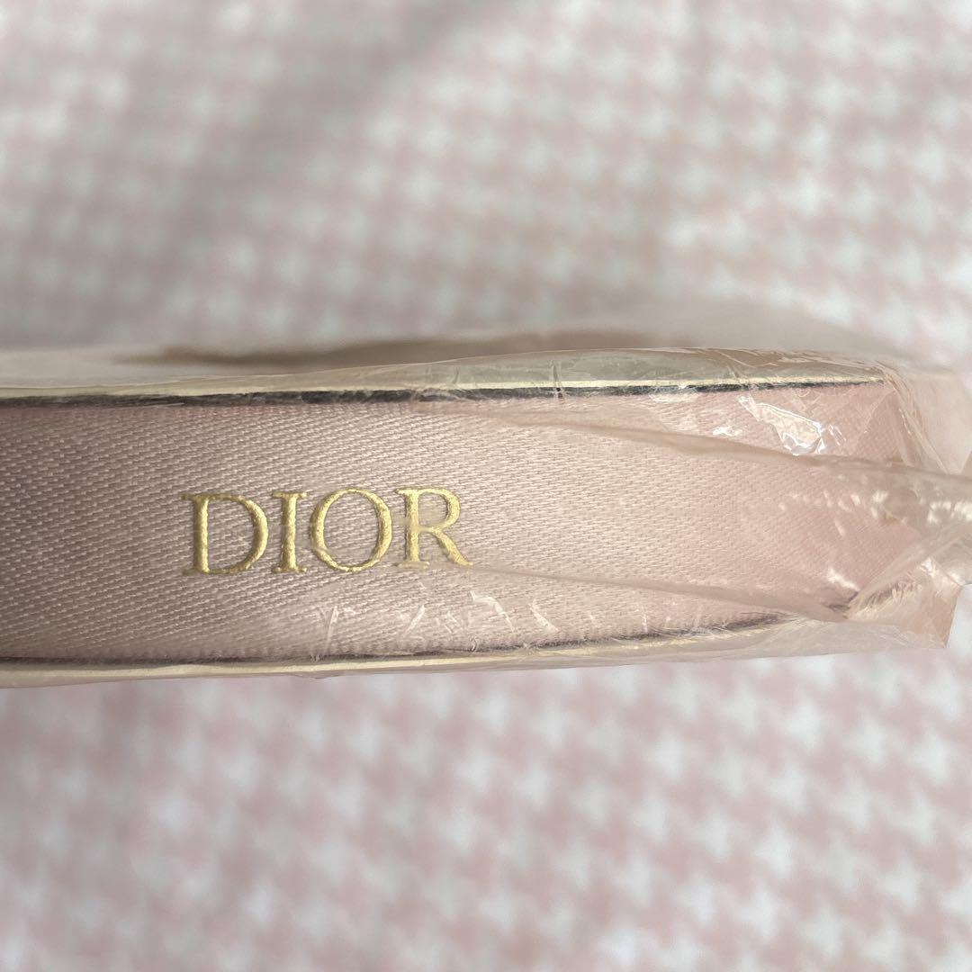 レア❣️DIOR 2024 母の日限定❤️ 1ロール（永遠の憧れ