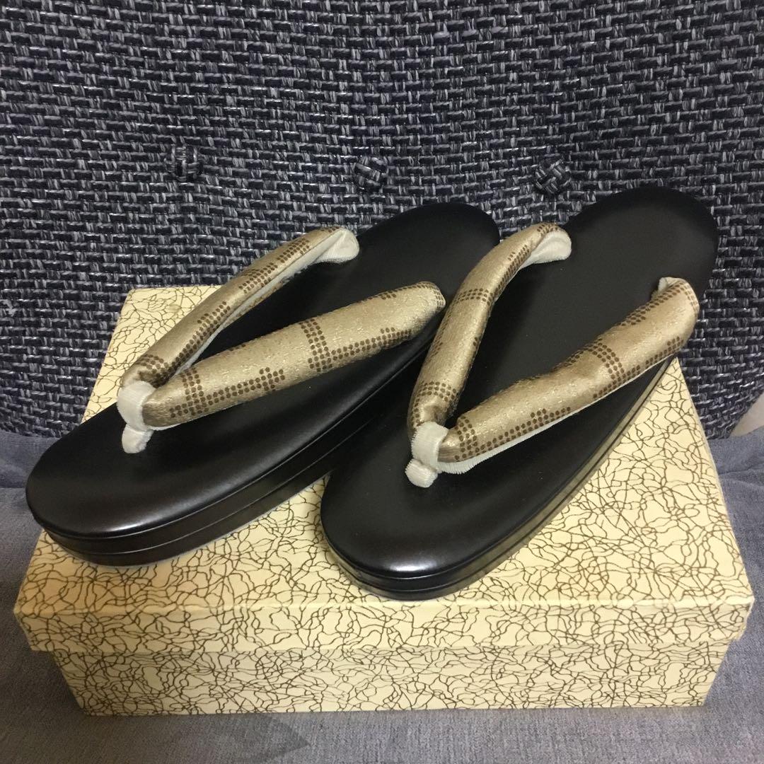 神田胡蝶　振袖用／草履Ｍ 神田胡蝶 草履 （神田胡蝶 振袖用／草履M （はきもの匠 神田